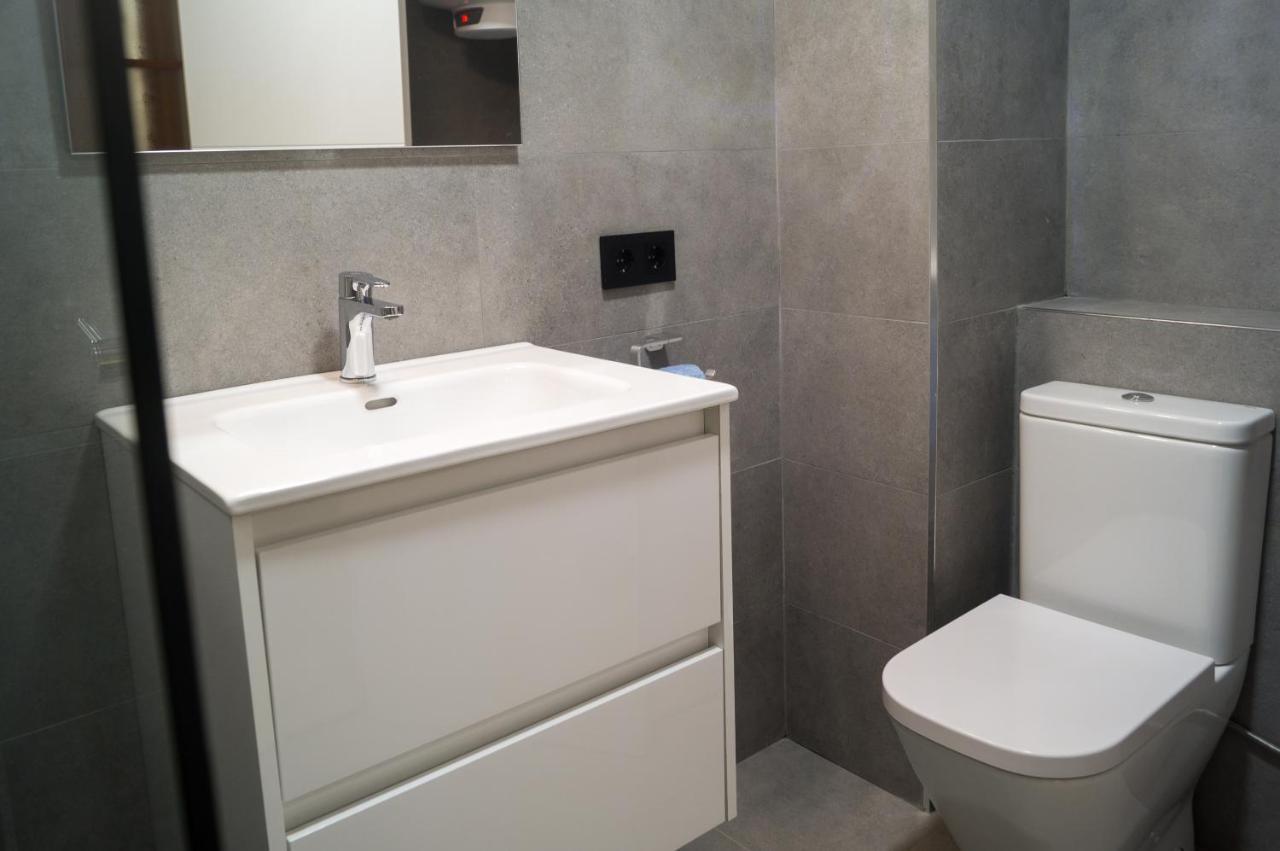 Apartamento Novelty Apartment Salou Bagian luar foto